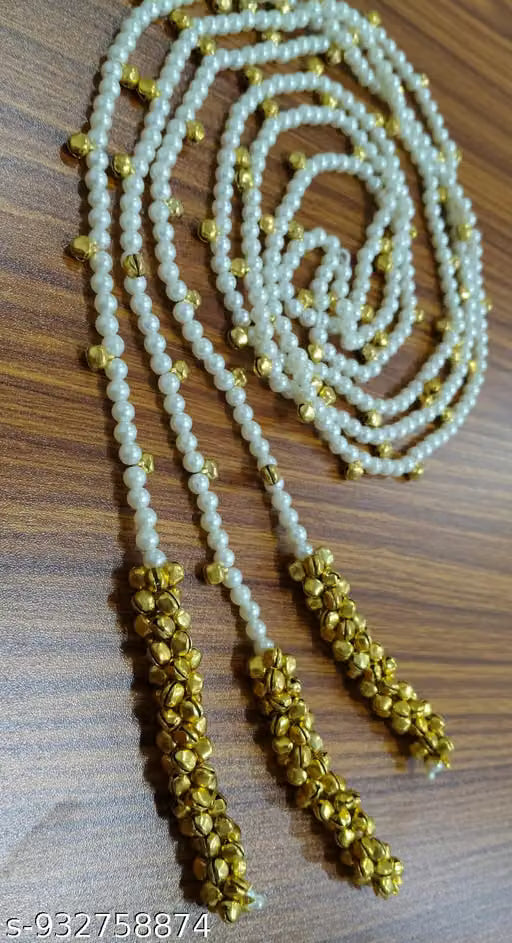Ghungroo Paranda for women