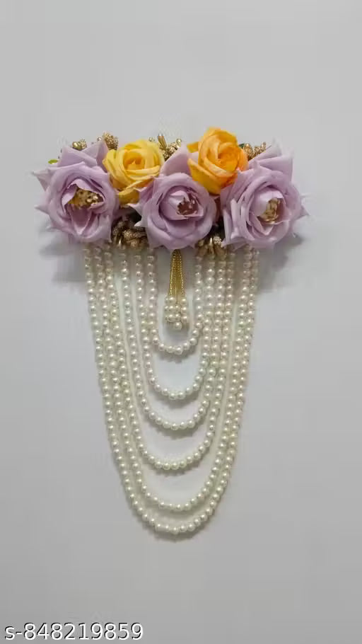 Floral wedding hair accessory